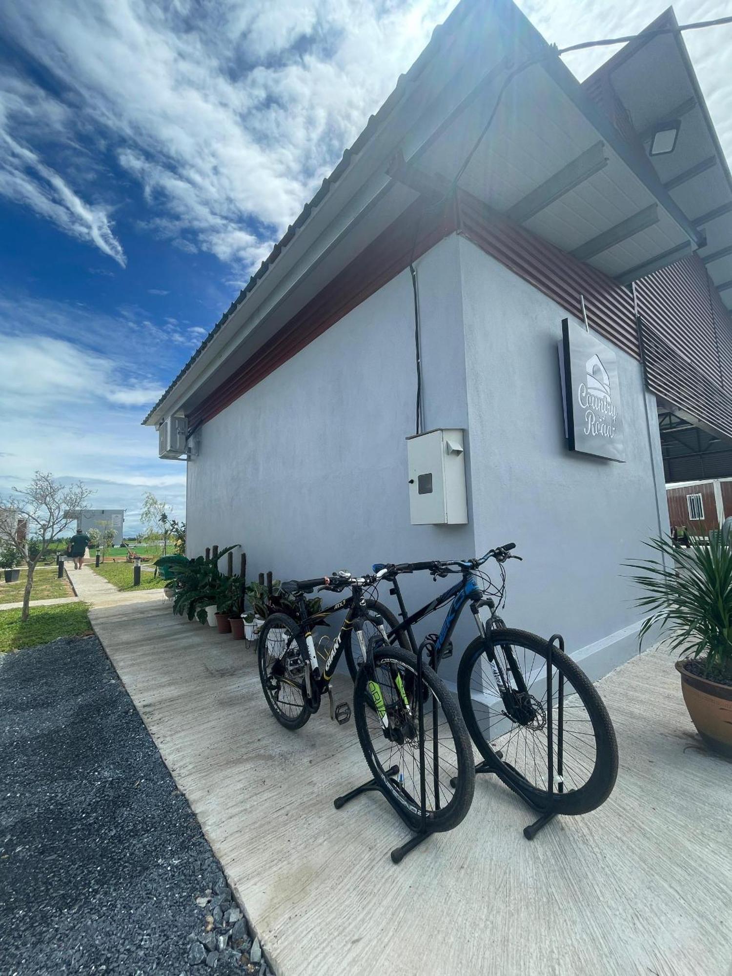 Country Road Homestay Simpang Empat  Buitenkant foto